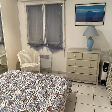 Apartment T3 Spacieux Proche Plage Climatisation - 6peli4