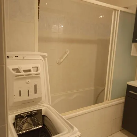 Apartment T3 Spacieux Proche Climatisation - 6peli4